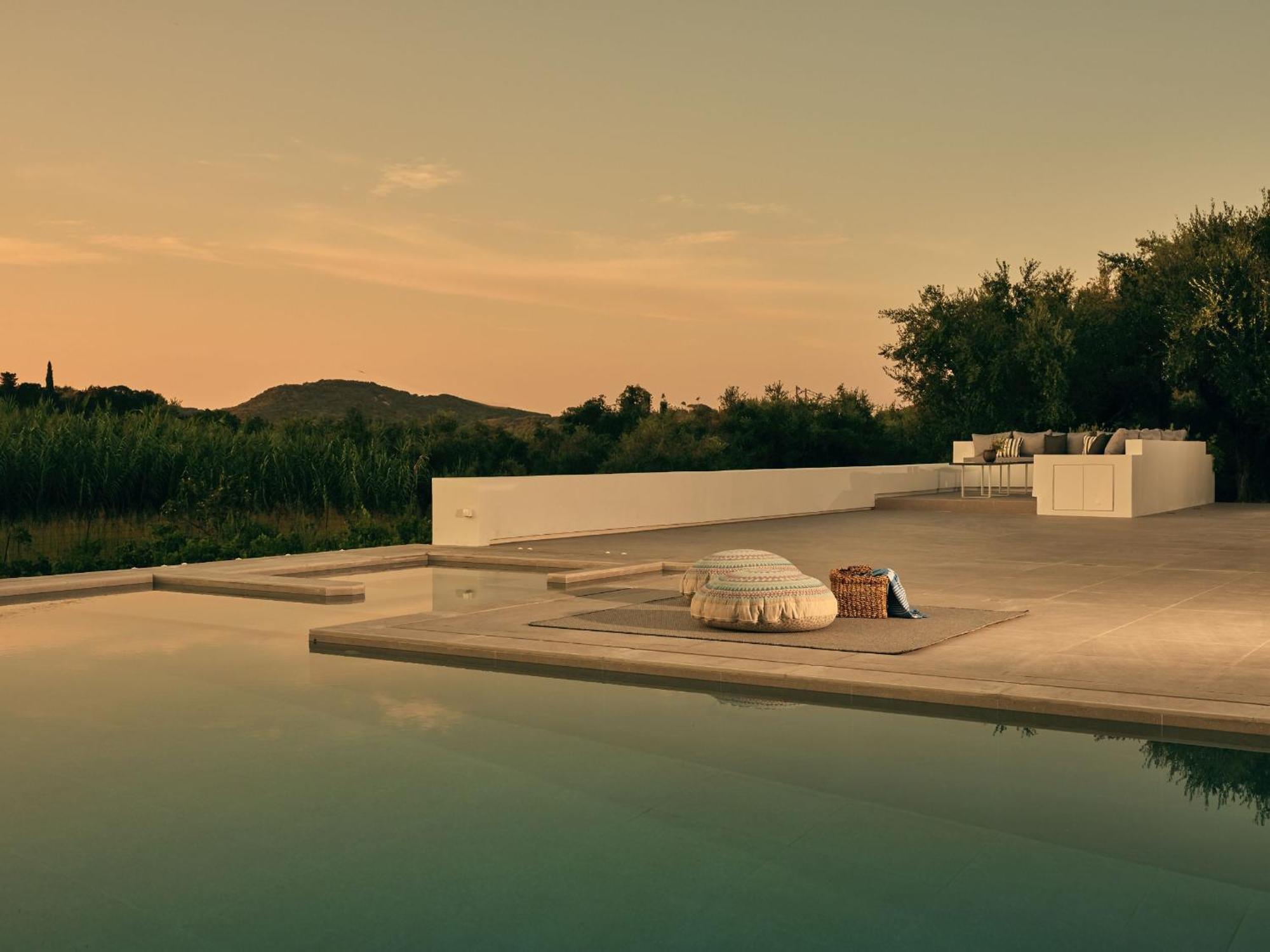 Drallos Luxury Villa Аликанас Экстерьер фото